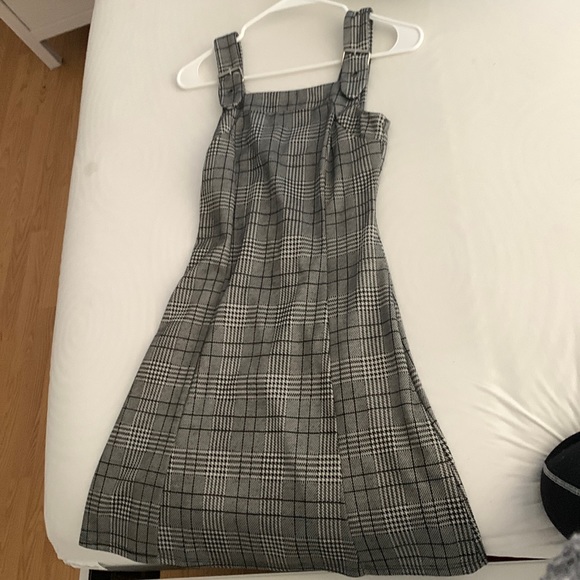 Papaya Dresses & Skirts - Black Plaid Houndstooth mini Dress